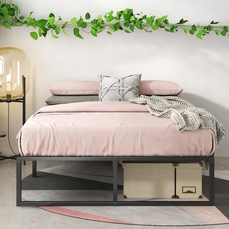 Black Metal 14-inch Platform Bed